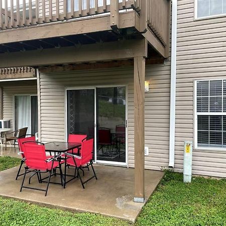 New Remodeled Luxury Condo By The Lake, No Stairs! Branson Extérieur photo